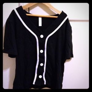 cropped junior "killin' It" shirt